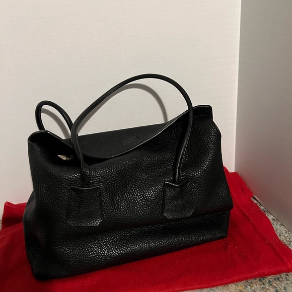 BURBERRY London Grainy Calfskin Medium Baynard Tote Black - Picture 3 of 13